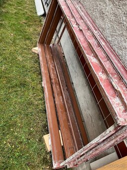 Zárubňa kovová - 2