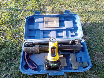 Samonivelacny krizovy laser LD-SL02 - 2