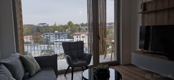 Prenajnem byt v centre mesta - 2