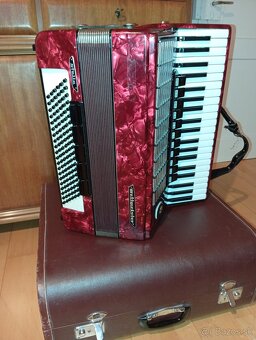 Akordeón Weltmeister Stella 120Basový - 2
