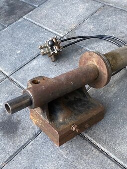 Koník na sústruh - 2