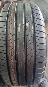 Letne pneu bridgestone 235/55r18 - 2