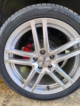 245/40 R18 5x112 - 2