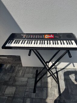 Yamaha PSR-F51 Keyboard bez dynamiky - 2
