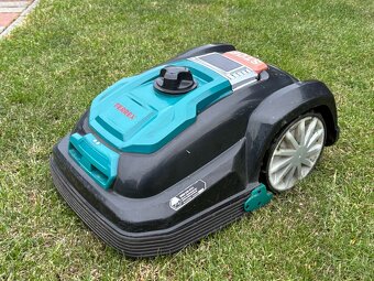Roboticka kosacka R800 - 2
