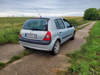 Renault clio - 2
