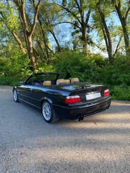 BMW e36 323i cabrio - 2