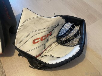 Lapacka a vyrazacka CCM EFlex 6 Senior Custom - 2