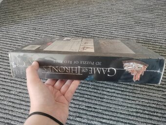 Game of Thrones – 3D Puzzle RED KEEP (Zberateľské, neotvoren - 2