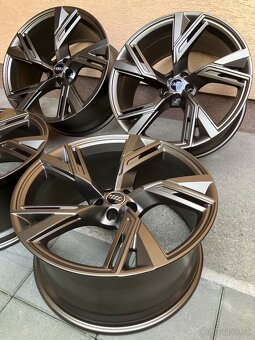 Audi R22 4K0601025DK - 2