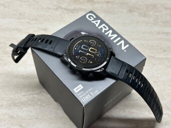 Garmin Fenix 8 AMOLED 47mm Gray/Black - 2