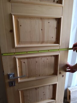Masívne smrekové dvere 60cm - 2