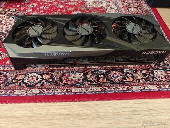 Gigabyte Radeon RX 6700 XT GAMING OC 12G - 2