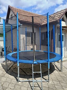 Trampolína - 2
