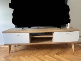 TV stolík - 2