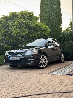 Škoda octavia 2 RS 2.0tdi DSG - 2