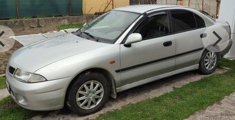 Mitsubishi Carisma - 2