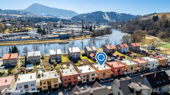 FINREA│5 izbový rodinný dom s garážou v tichej ulici - Záska - 2