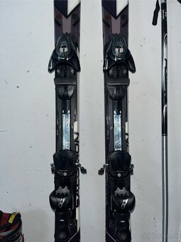 Pánske lyže, lyžiarky a paličky - 2