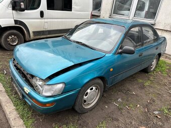 Rozpredám na diely Toyota Corolla E10 1.33 4E-FE - 2
