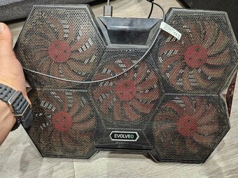 Chladiacia podlozka pod Notebook 20e Evolveo - 2