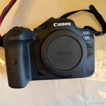 Canon R6 + příslušentví - 2