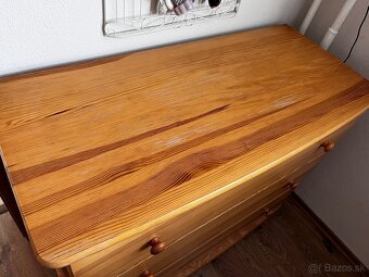 Komoda - 2