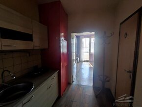 1 izbový byt v Petržalke v udržiavanom stave - 2