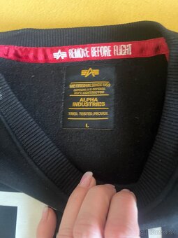 Predám mikinu Alpha industries - 2
