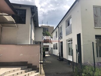 Rodinný dom/Polyfunkčný objekt s možnosťou bývania v centre - 2
