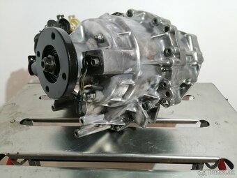 Rozvodovka kia Sorento 47300-4C211 - 2