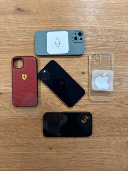 iPhone 13 128GB tmavý 88% BATÉRIA - 2