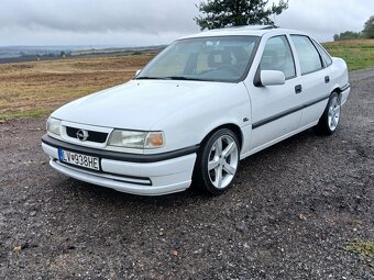 OPEL VECTRA 1,8 i - 2