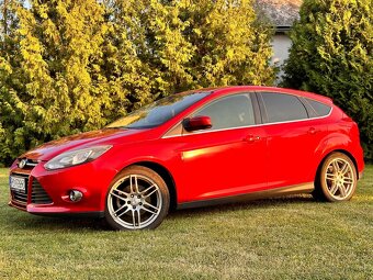 Malo jazdeny Ford Focus 1,6 turbo benzin - 2