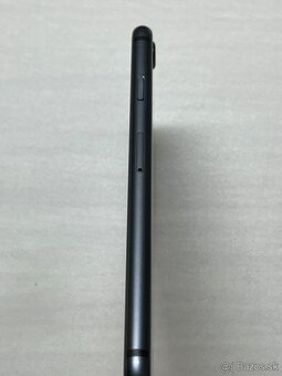 Apple iPhone 8 64gb Black - 2