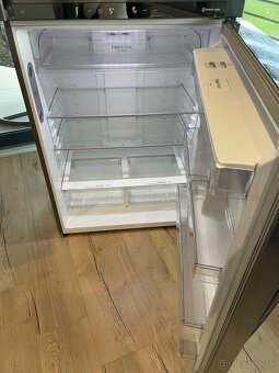 Americká chladnička LG - 2