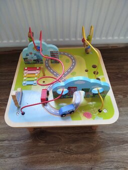 Predám detský stolík - 2