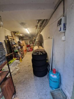 Garáž samostatná, voda, elektrina, kúrenie Rača - Novohorská - 2