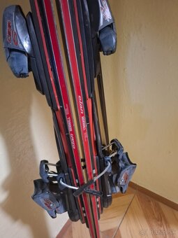 Lyze +lyziarky ELAN predam - 2