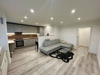 TERASA - KYSUCKÁ 3 IZBOVÝ BYT PO KOMPLETNEJ REKONŠTRUKCII - 2