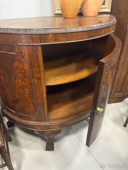 Polkruhová komoda / skrinka (demi-lune), „claw & ball“ - 2