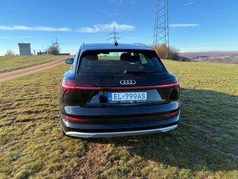 Audi E-TRON 50 - 2