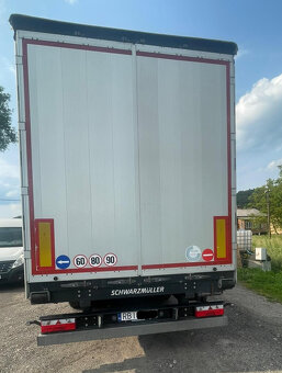 Plachtovy náves Schwarzmüller - 2