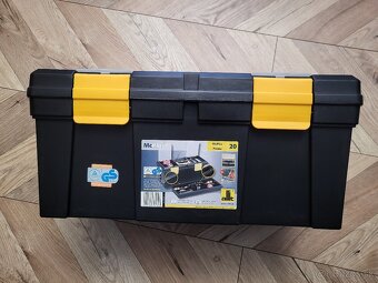 Kufrik na naradie Allit. - 2