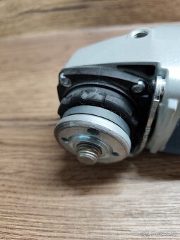 bosch gws 1400 brúska - 2