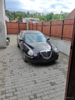 lancia thesis dily - 2