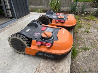 Robotická kosačka Worx Landroid M500 WR141E - 2