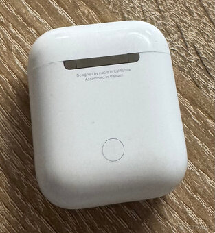 Nabíjacie puzdro Apple Airpods 1 a 2 - 2