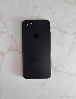 iPhone 7 - 2