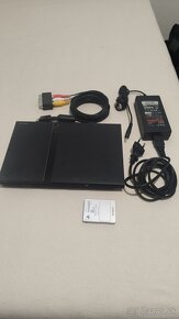 PlayStation 2 Slim - 2